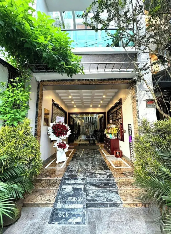 Villa Cao Nguyen Ha Giang by Bayluxury
