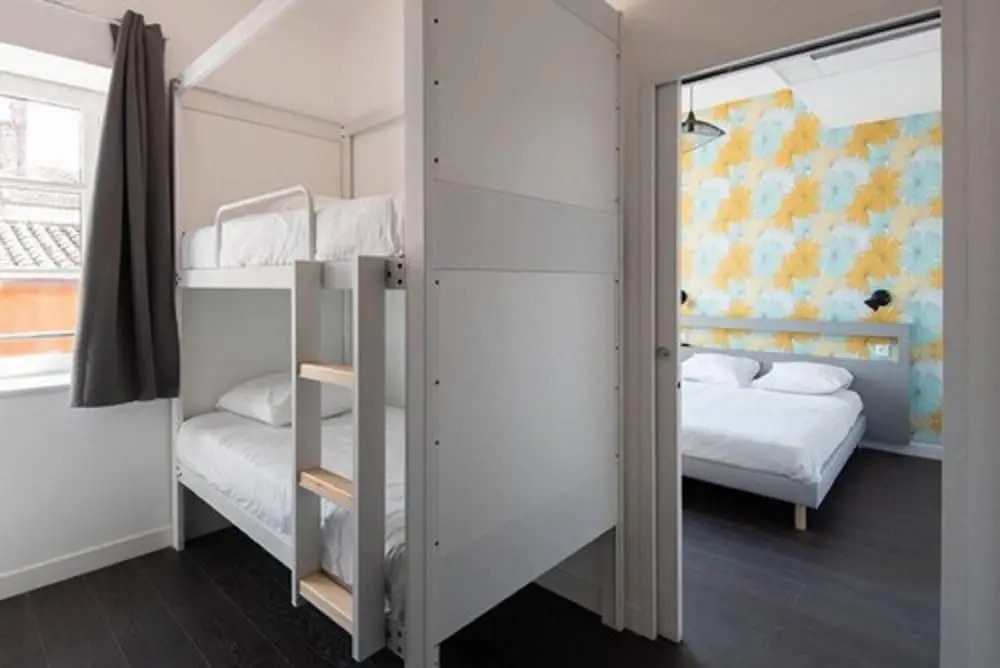 Le Couvent - Hostel
