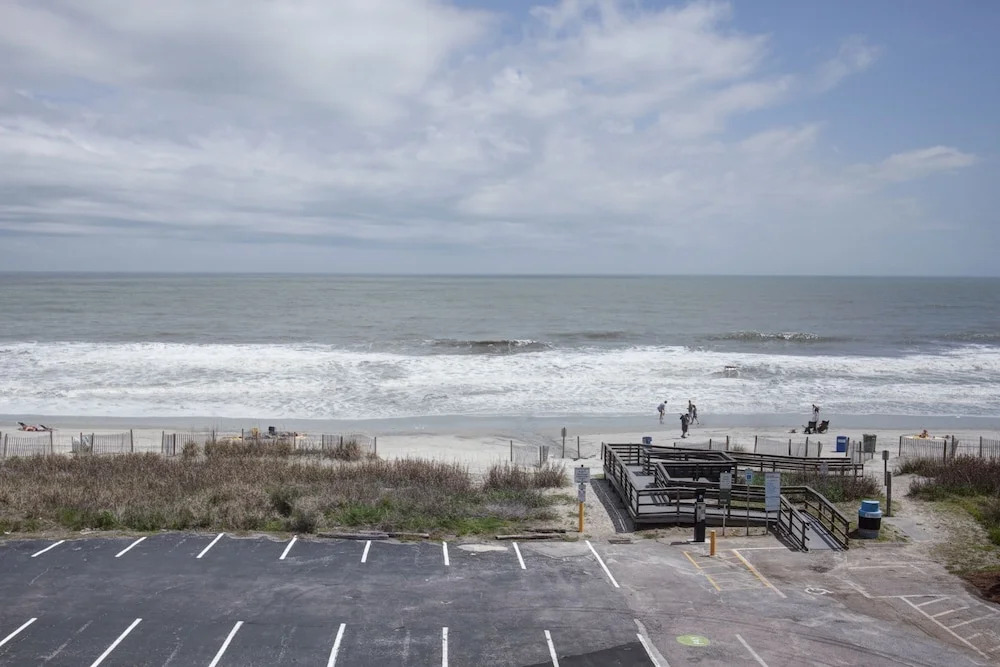 Oceanfront Twilight Surf Hotel