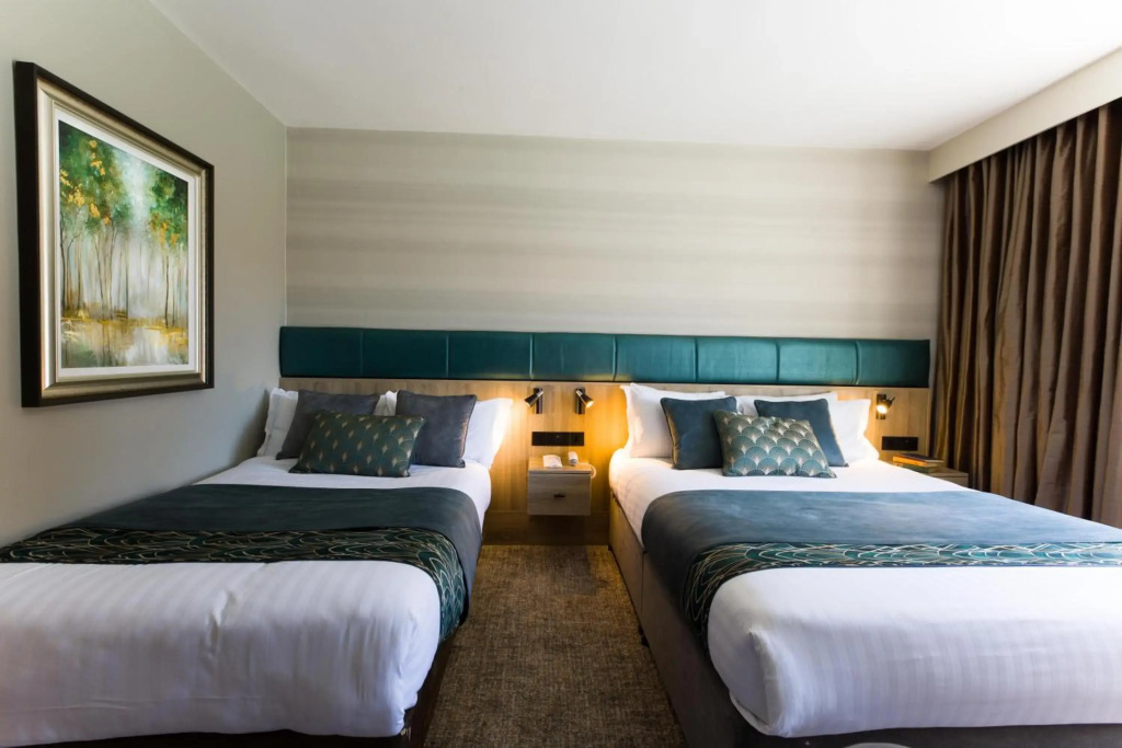 Scotts Hotel