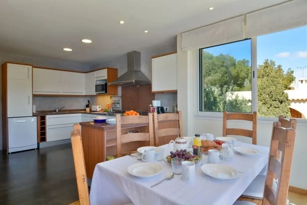 Villa with incredible sea views and pool Up To 7