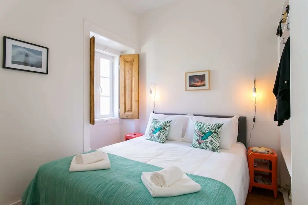 Park View 1 Bedroom Apartment in Alcântara