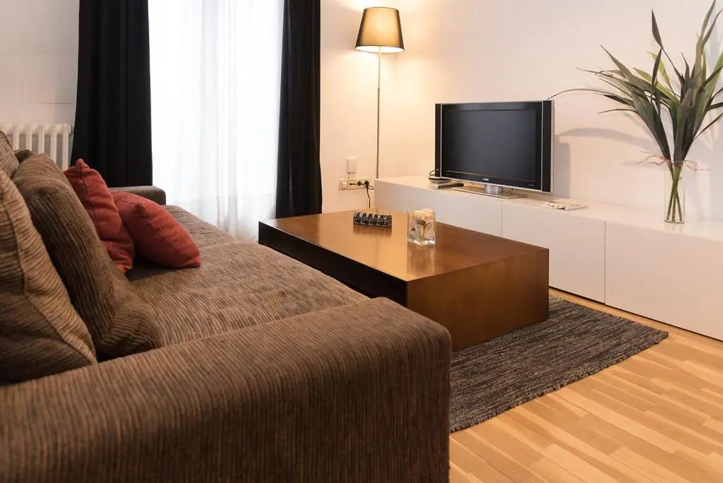 Bonito apartamento cerca de la Plaza Mayor (C/Segovia 10)
