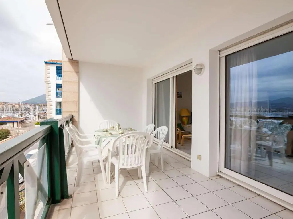 Appartement Hendaye, 2 pièces, 6 personnes - FR-1-2-350