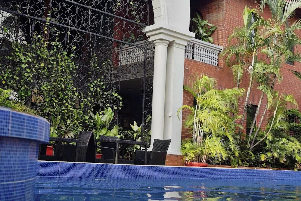 Frenezia Hotel