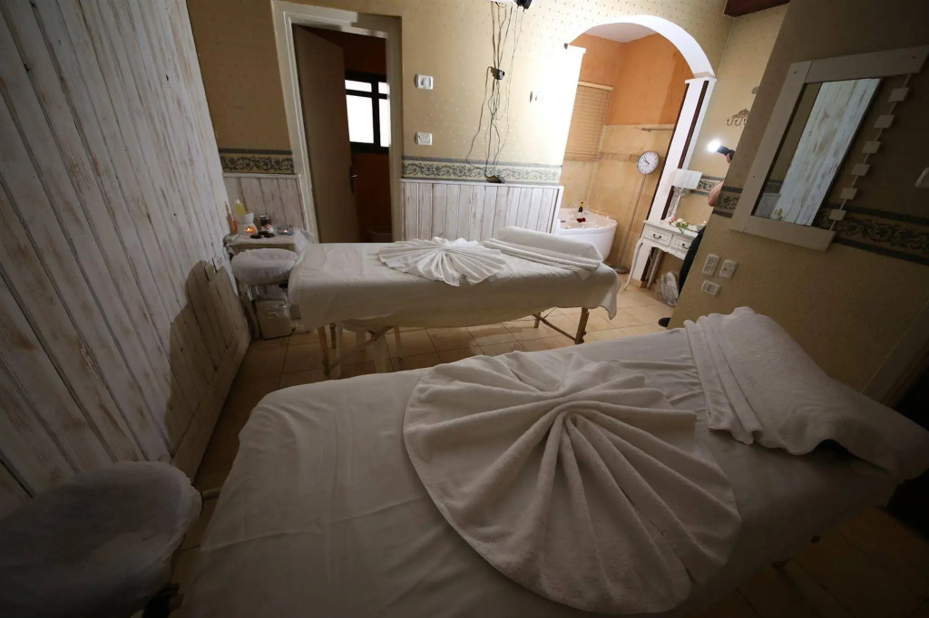 Villa Carmel Boutique Hotel