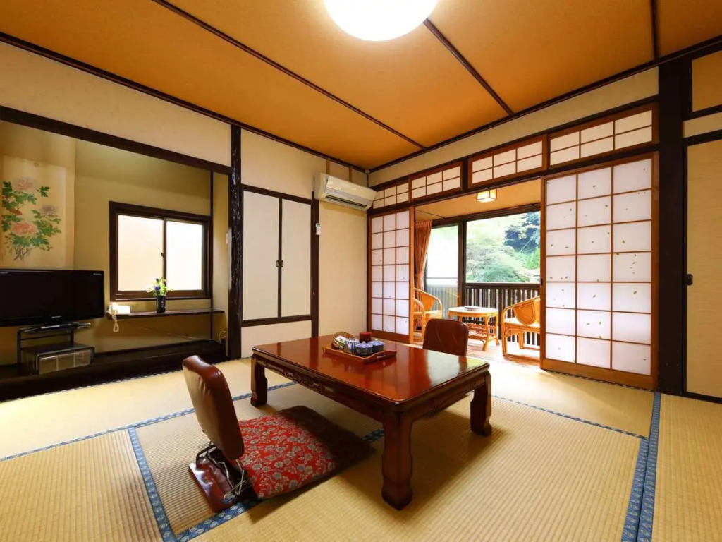 Yunohira Onsen Ryokan Hakuunso <Oita>