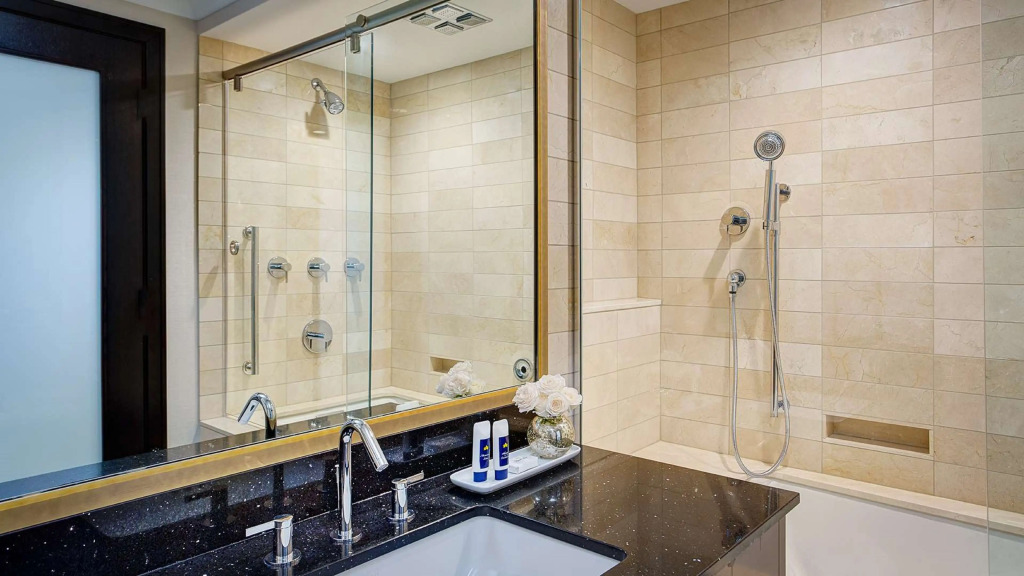 Amway Grand Plaza Hotel, Curio Collection by Hilton