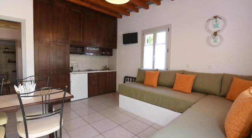 Myrto Bungalows