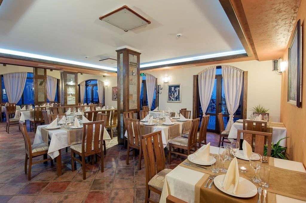 Oak Residence Hotel & Relax