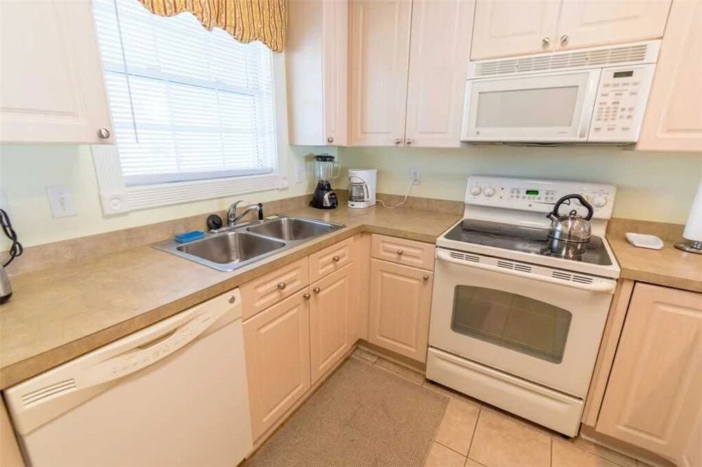 Magnolia Pointe 402-4833