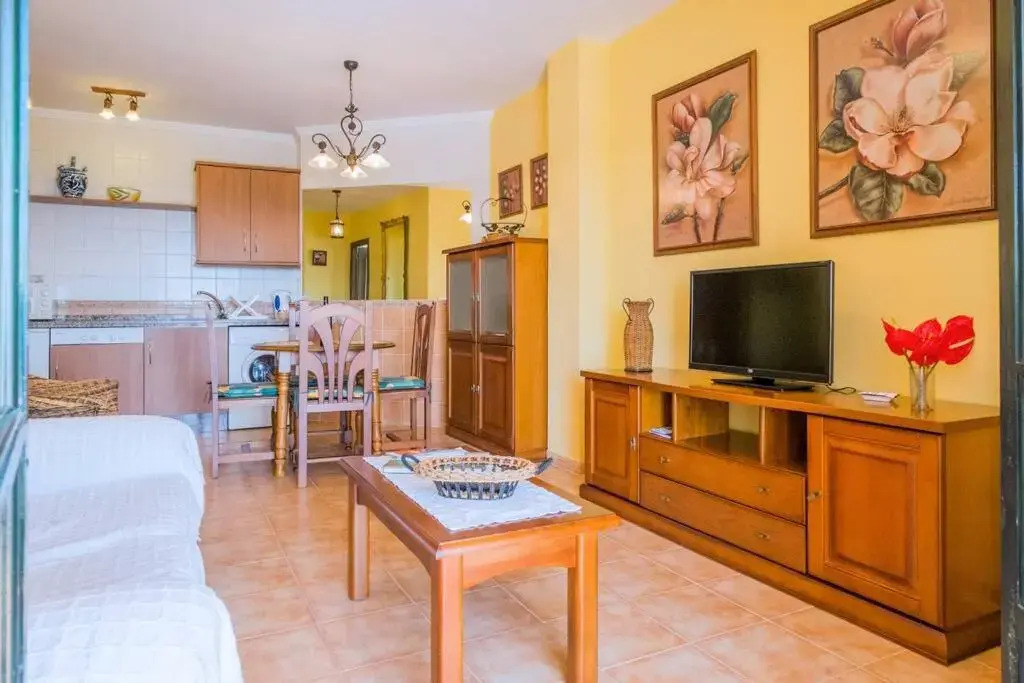 Bonito apartamento Piscina Wifi