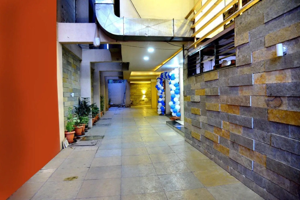 Pandharinath Lodge
