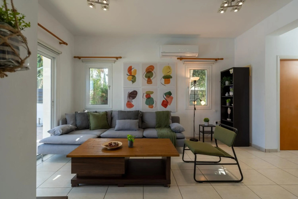 Casa Yasmina-3-Bedroom Villa in Protaras
