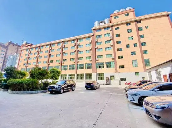 Tianlong Hotel (Lufeng South Railway Station Jinshan Ancient Town Branch)