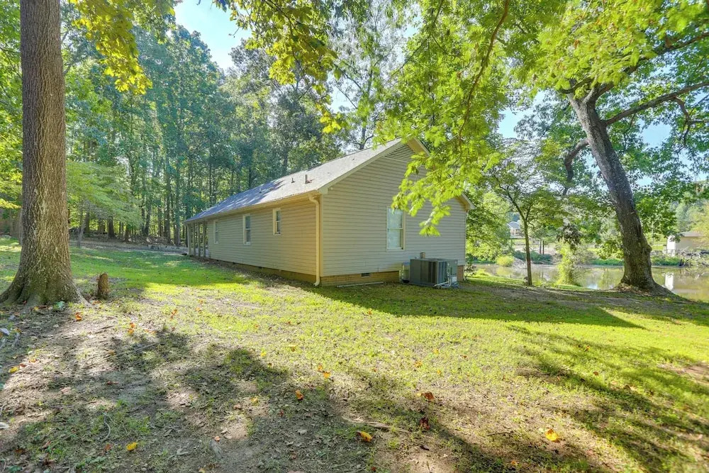 Stunning Greensboro Home w/ Deck & Pond View!