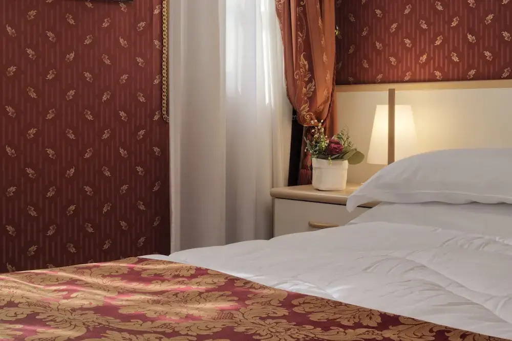 Nadimi Suite