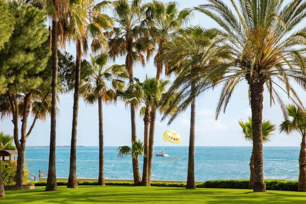 Acanthus Cennet Barut Collection - Ultra All Inclusive
