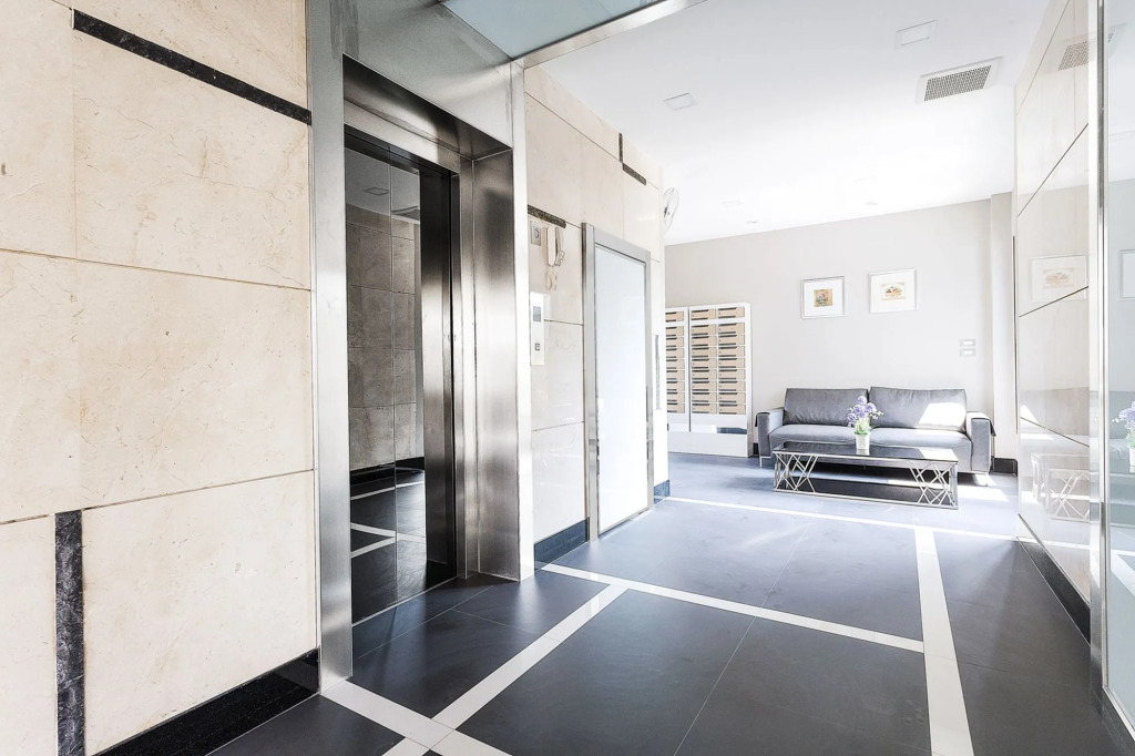 Green Point Residence Hotel