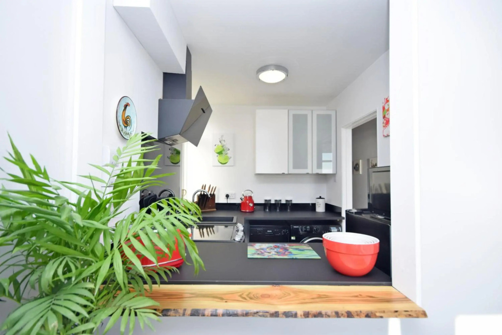 Marine Court - Bognor Regis