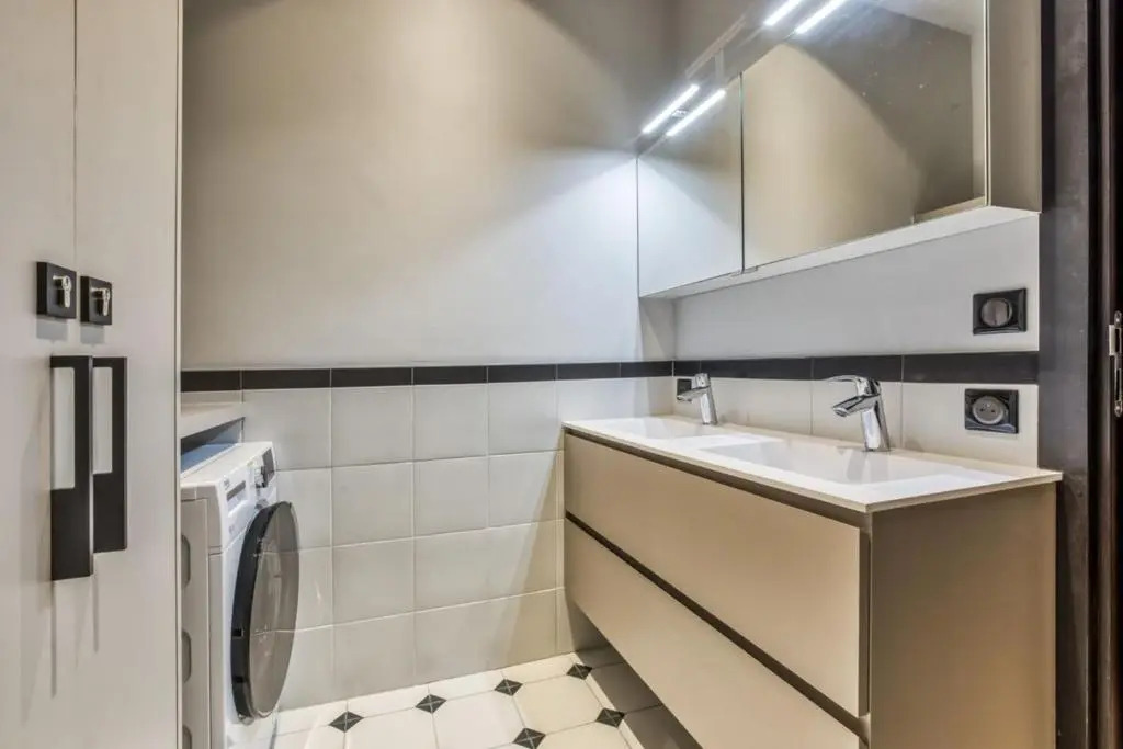 Majestic Broadway - 4 star apartment with spectacular views