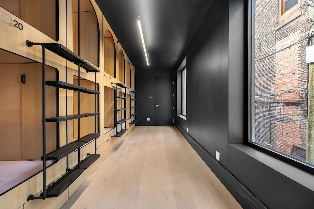 Capsule Residence