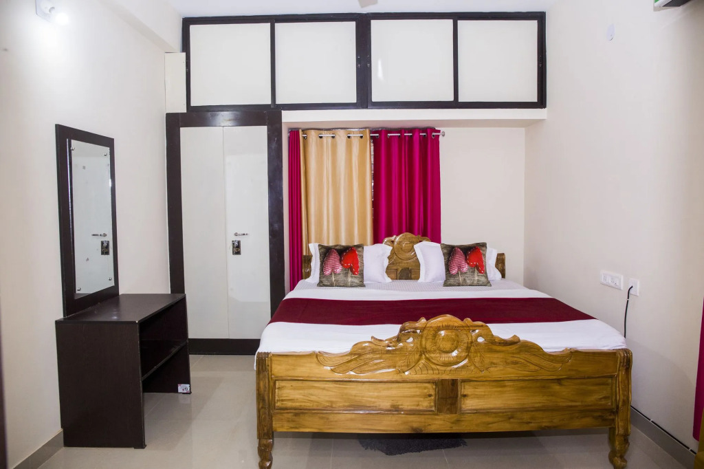 Capital Guest House 2 by OYO Rooms