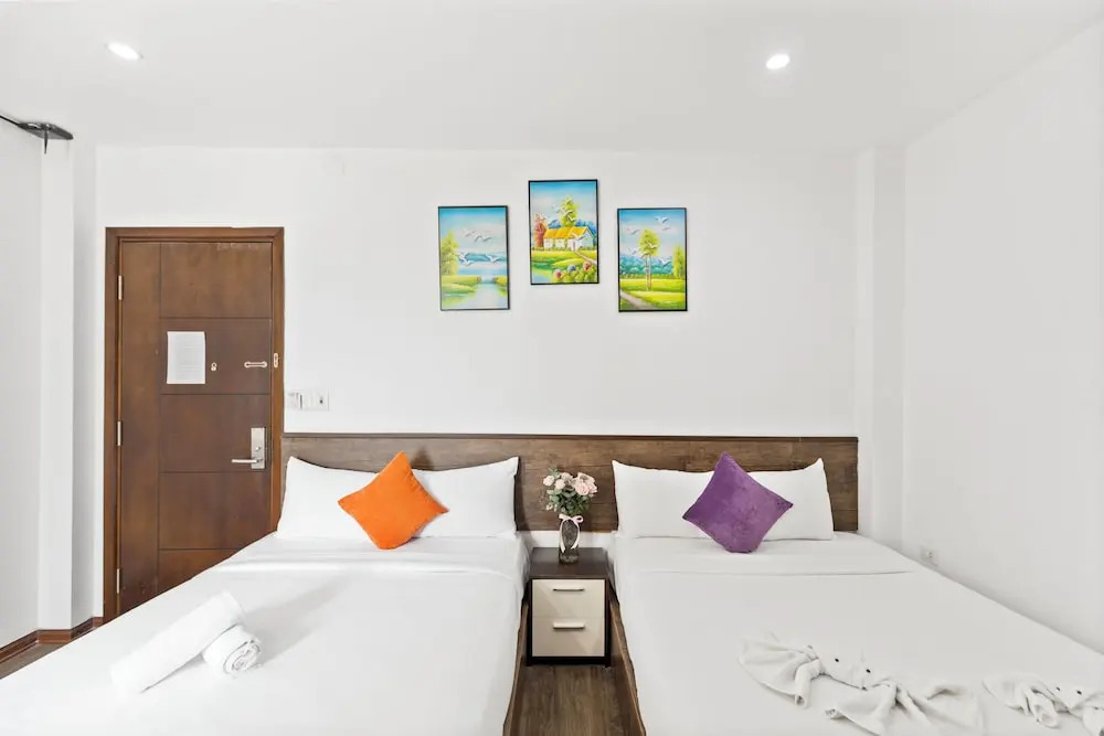 Happy House Hotel & Apartment