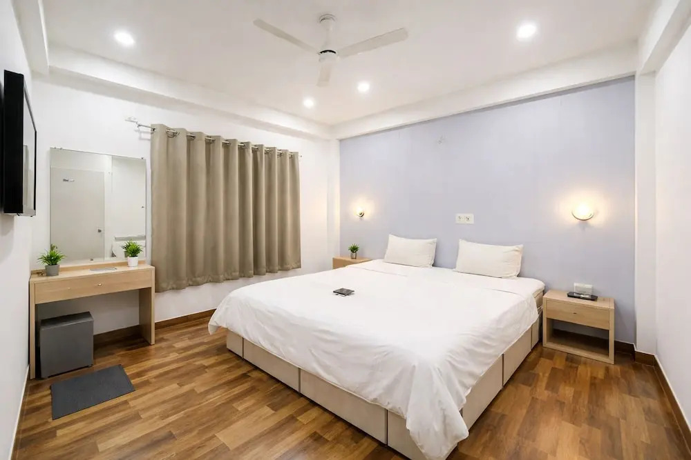Hotel O FOURTEEN