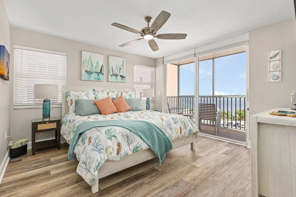 Beach Villas # 506-250 Estero Blvd apts