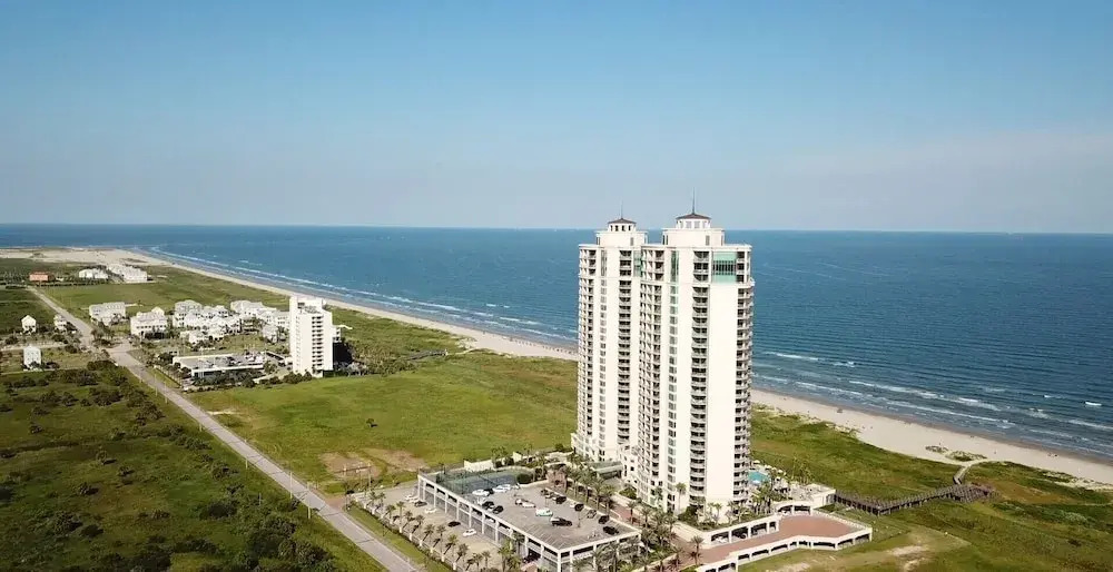 Oceanfront Luxury by Ryson Vacation Rentals