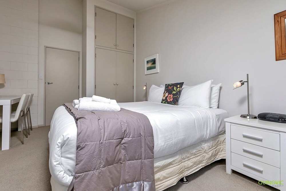 QV Sunny Townhouse Near Ponsonby - 456
