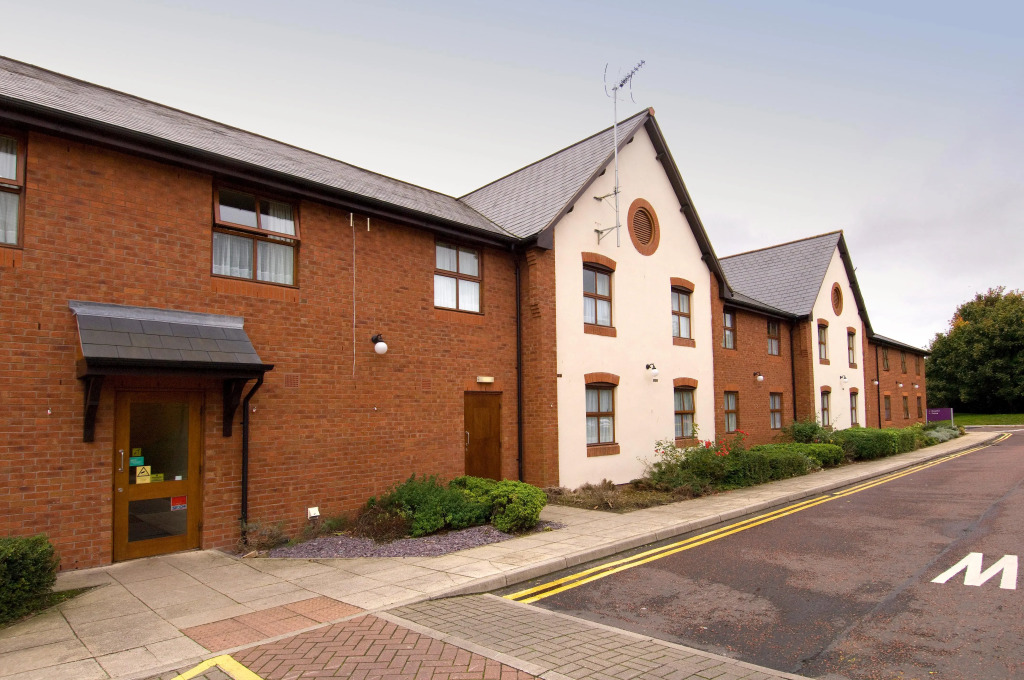 Premier Inn Chester Central North