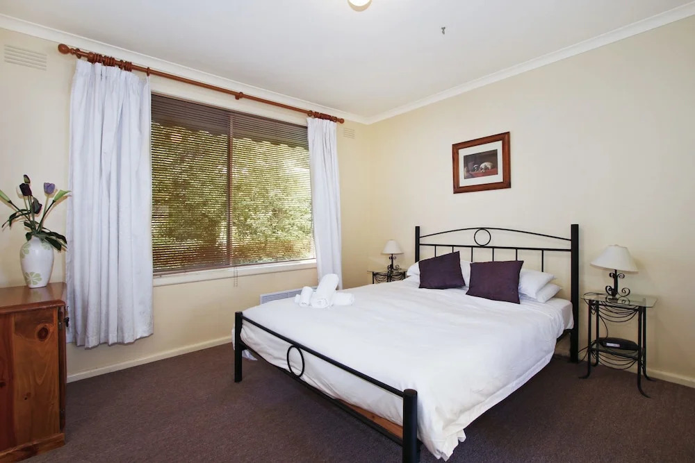 Snowstream Riverside Apartments - Unit 2