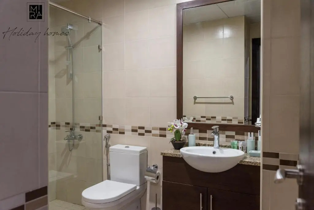 Mira Holiday Homes - Beautiful Studio - WIFI&Pool -7 min to Global Village