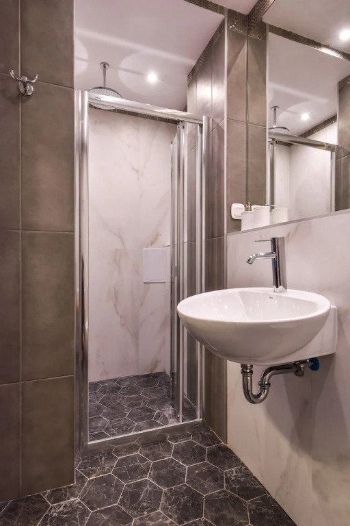FM Luxury 2-BDR Apartment - Sofia Dream on Skobelev Blvd.
