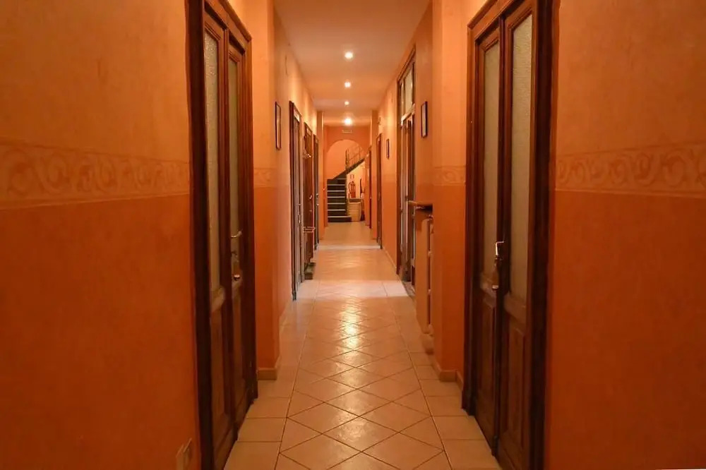 Hotel Azalea