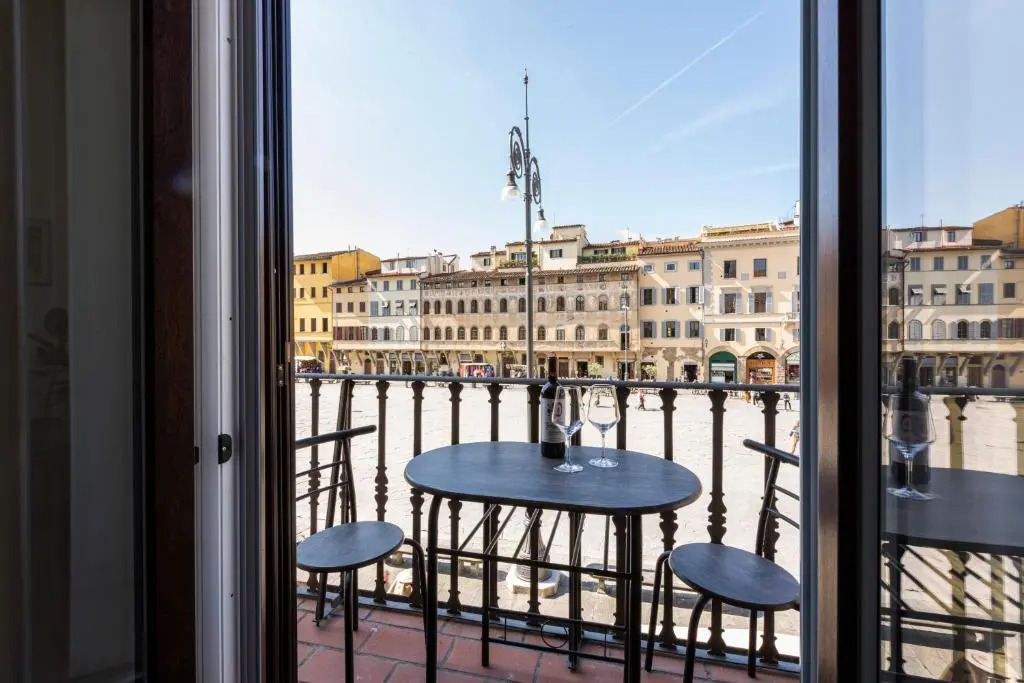 Santa Croce Palace by Mmega