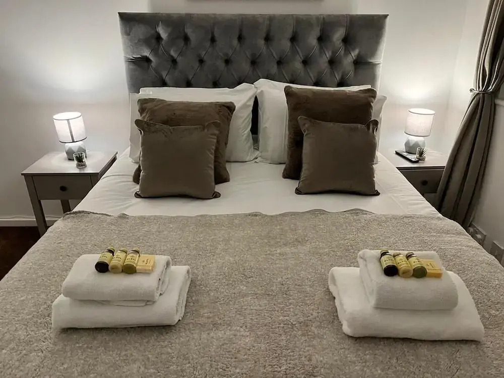 Convenient Wirral Retreat