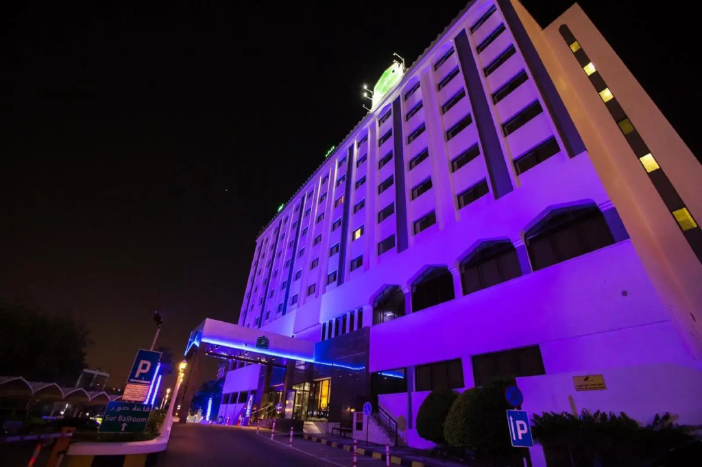 Hotel Muscat Holiday