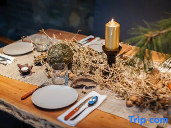 Long Table Inn