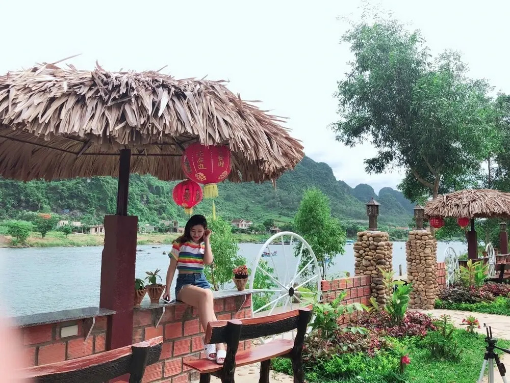 Son River House