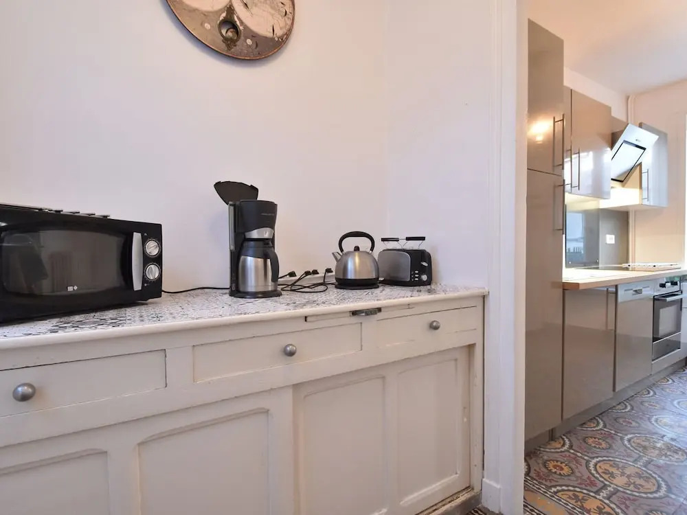 Cosy Holiday Home in Port-en-bessin-huppain With Garden