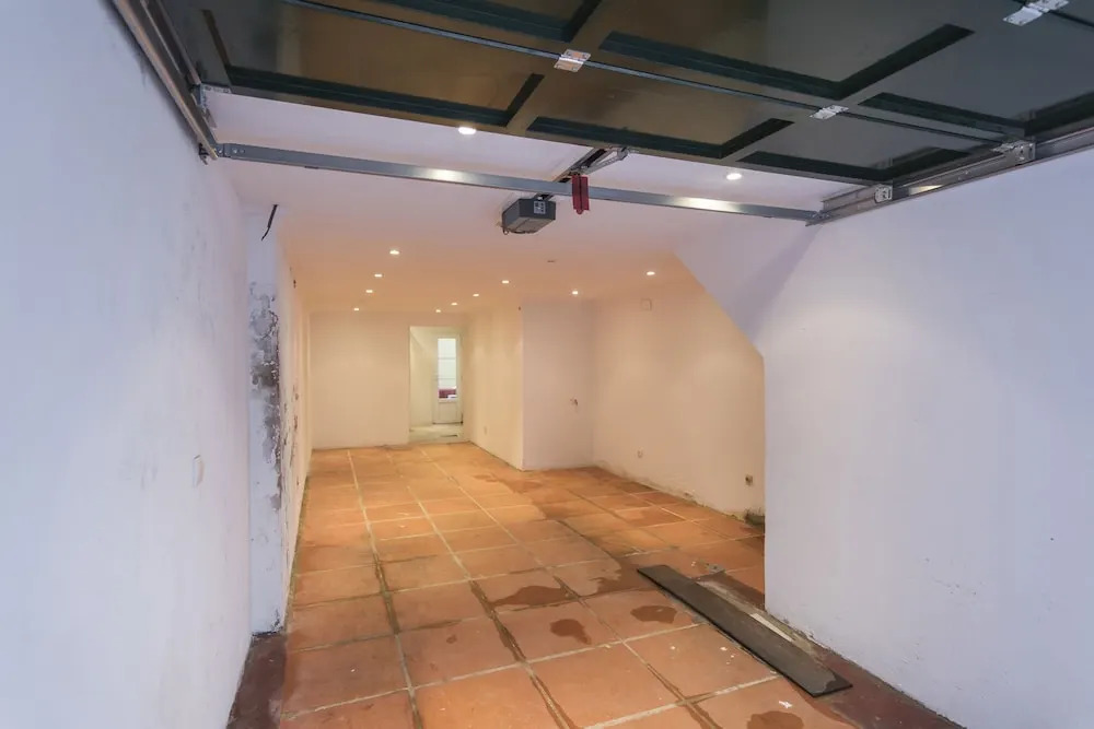 Lapa Terrace and Garage