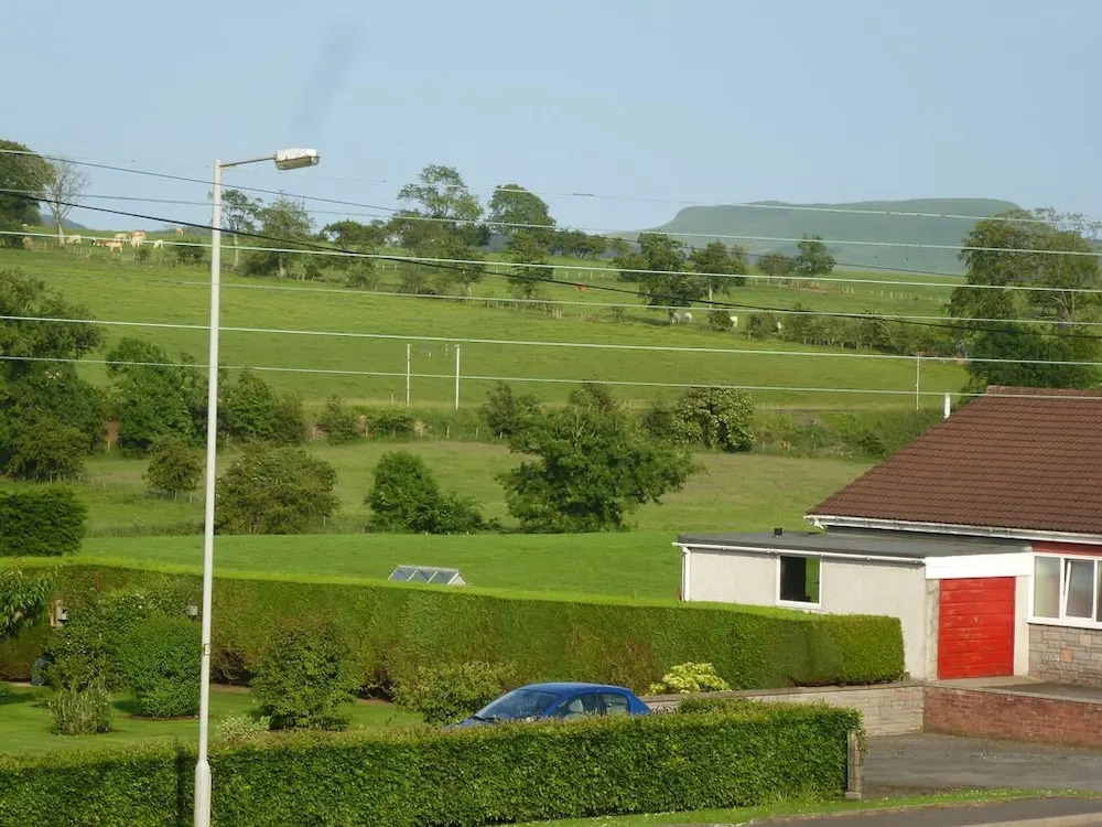 Somerton House Hotel