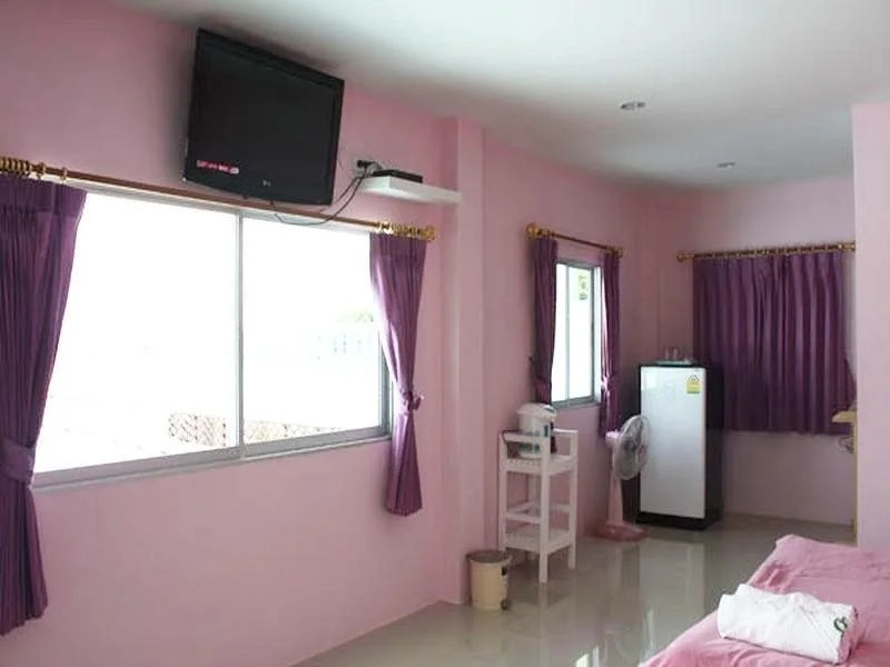 Barberry Beach Resort