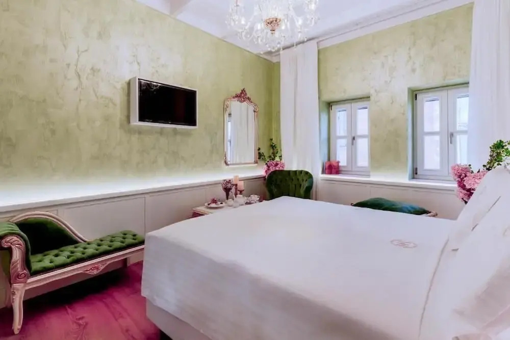 Madame Hortense Boutique Ηotel