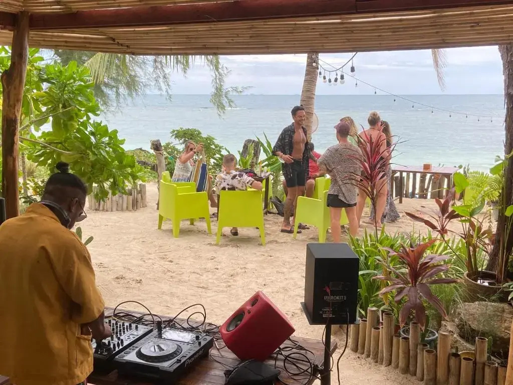 Secret Beach Bungalows