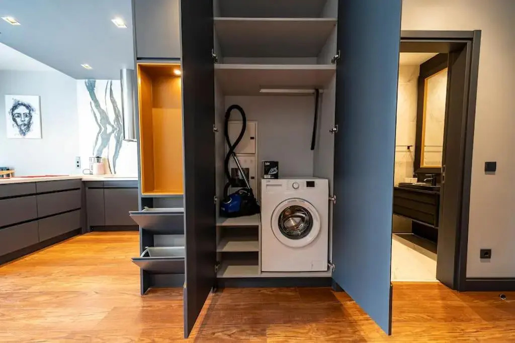 Classy, modern furnished residence-7/24 security ( benesta 121 )