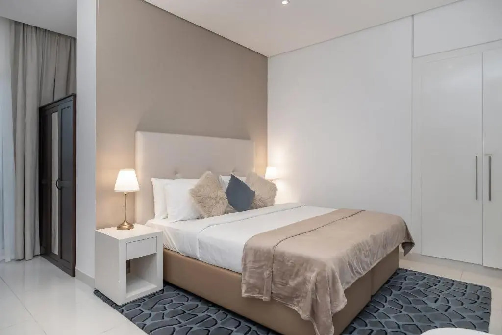 HiGuests - Cozy Studio With Balcony in Business Bay